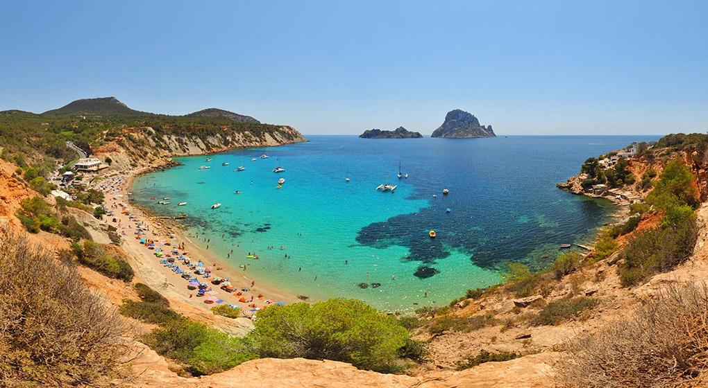 Cala d Hort