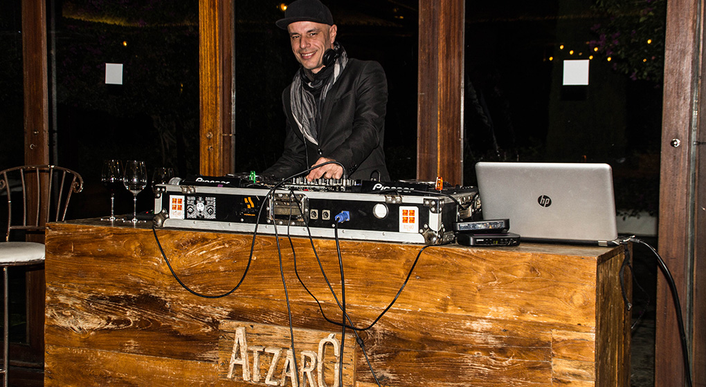 DJ-Coxswain