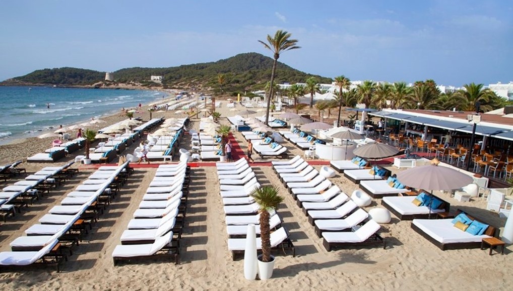 Nassau Beach Club
