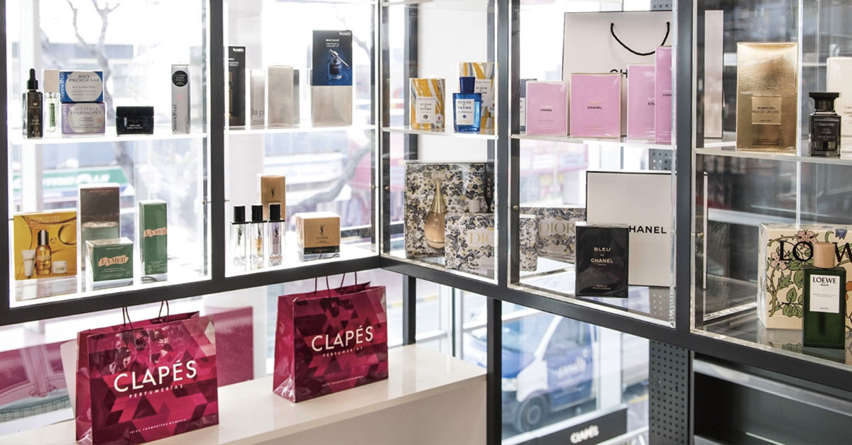 compras en ibiza clapes perfumerias