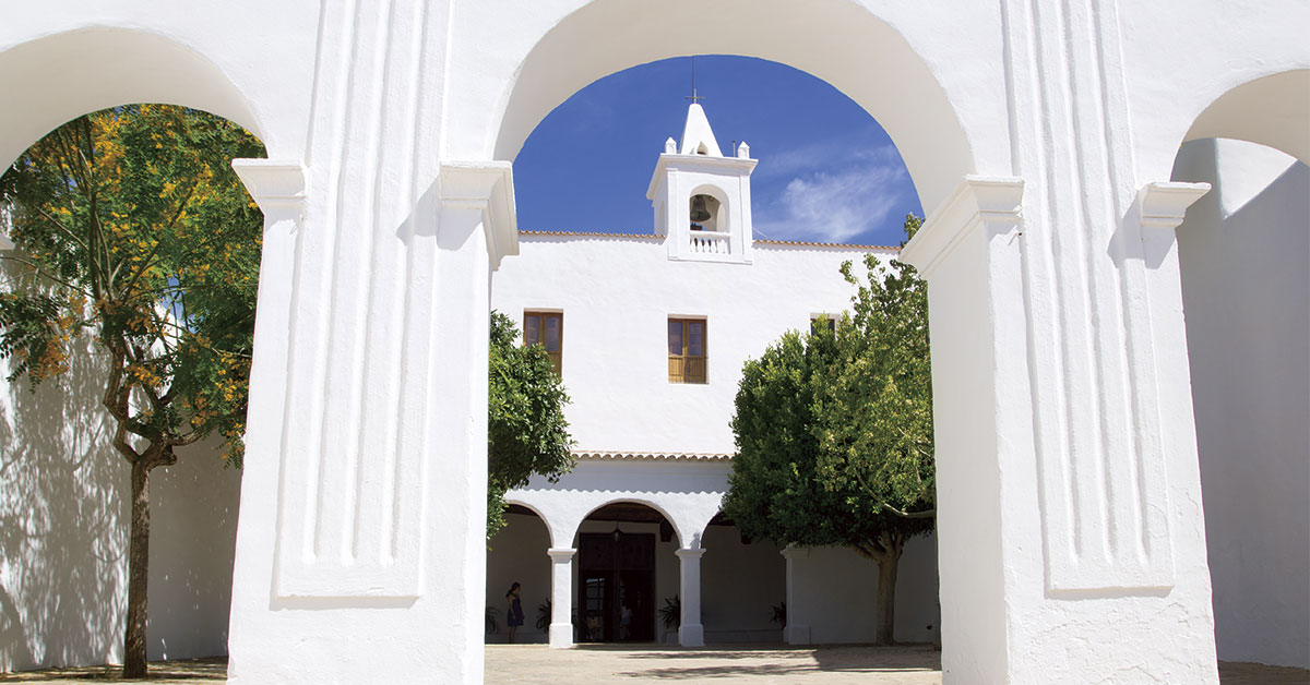 Las joyas del interior de Ibiza: pueblos con historia y alma local