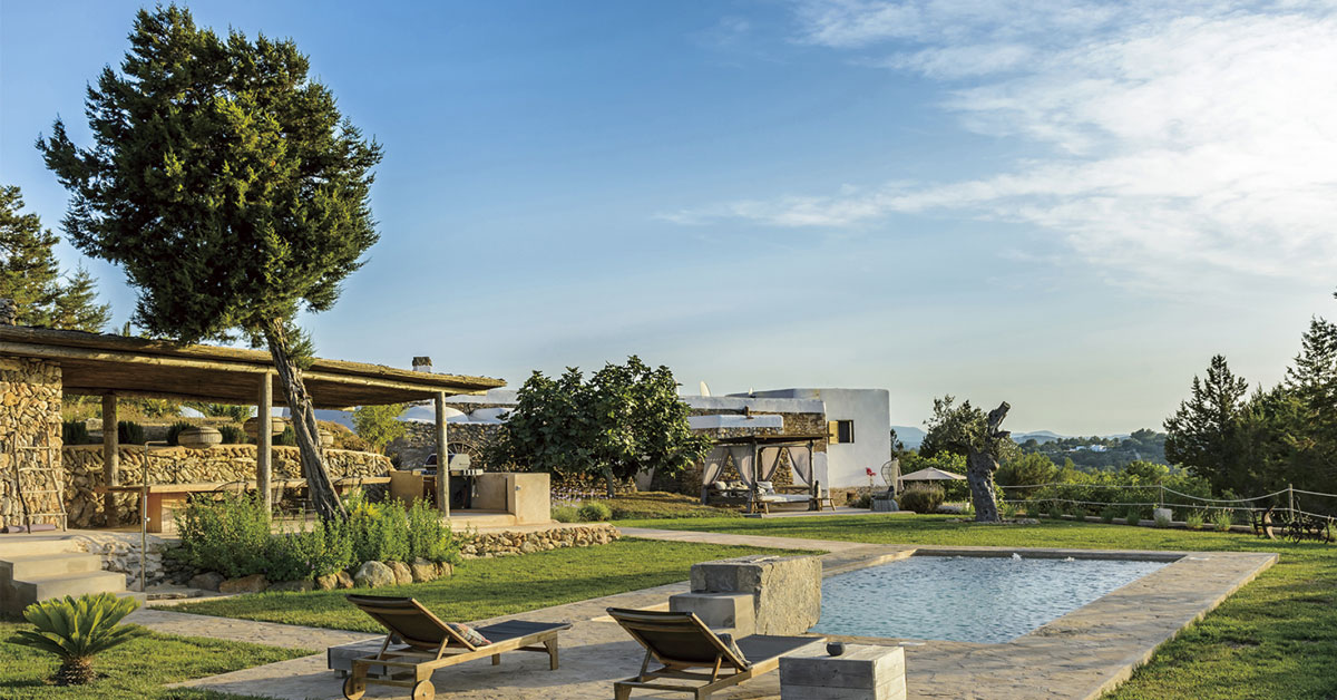 jardin villa alquiler en ibiza