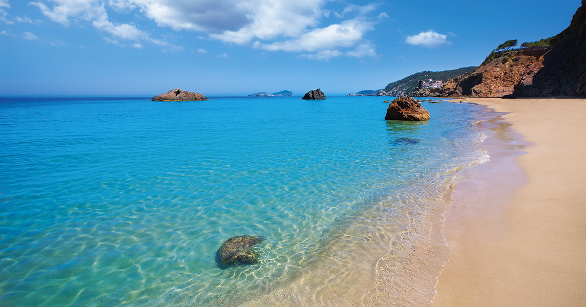 ses aigues blanques playa ibiza