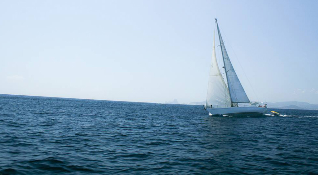 velero-red