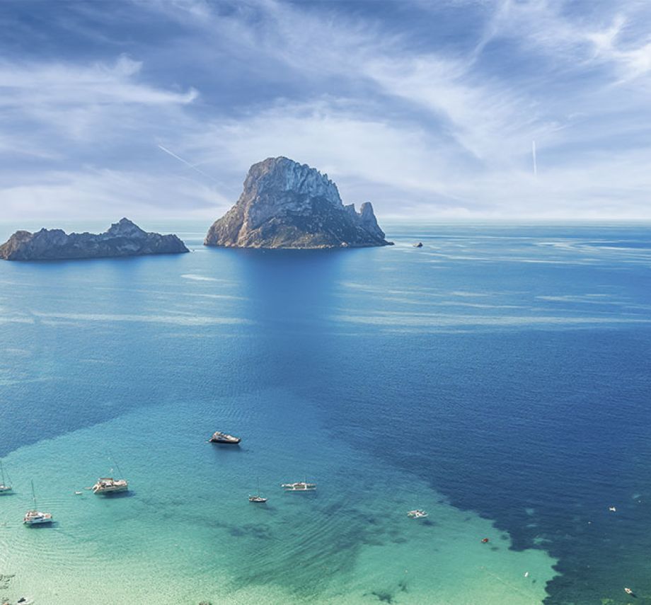 ¿Por qué Ibiza? Permítenos presentarte nuestro destino premium en España
