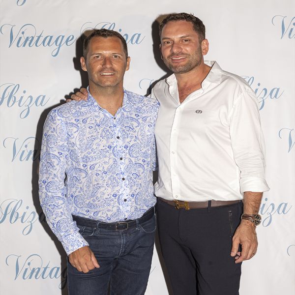 ALBERTO SERRA Y JOSÉ ANTONIO MARÍ
