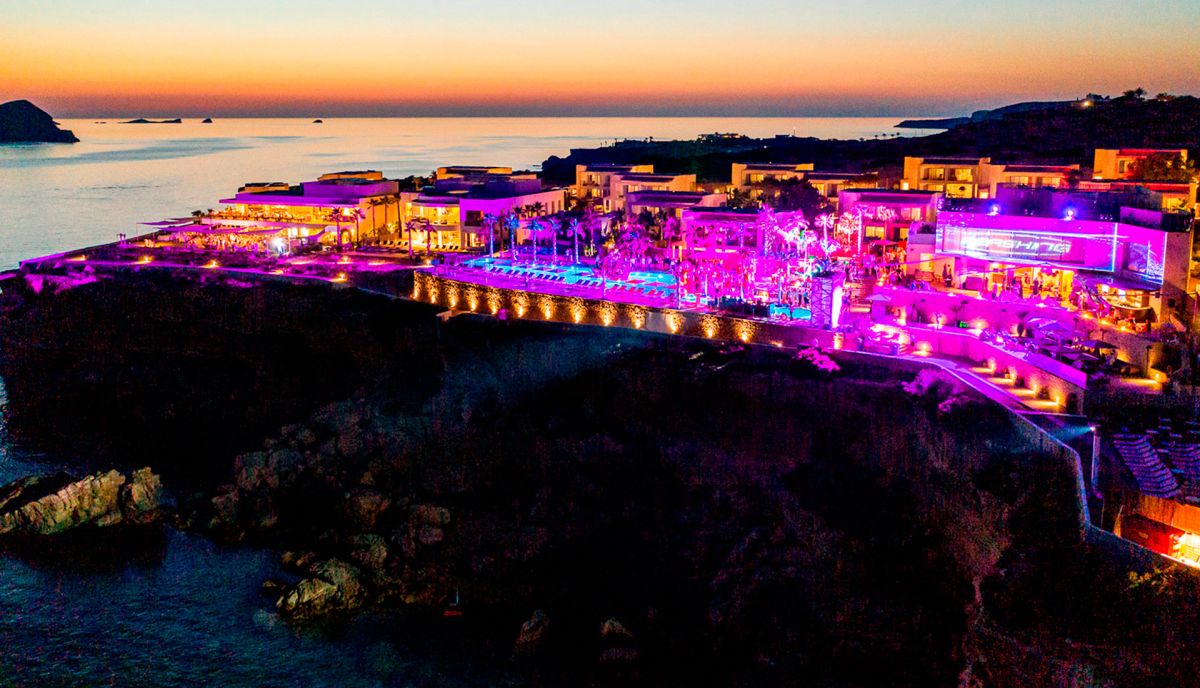 7 Pines Ibiza celebrates Opening of Pershing Yacht Terrace
